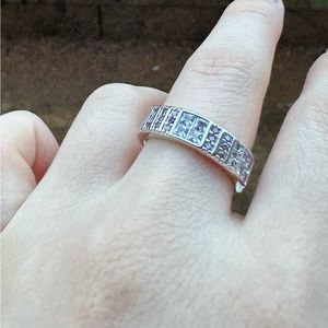 BP NWT ring - “Modern Beauty” bomb party ring.